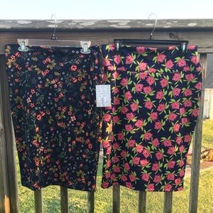 Sold 2 LuLaRoe Large Cassie Skirts